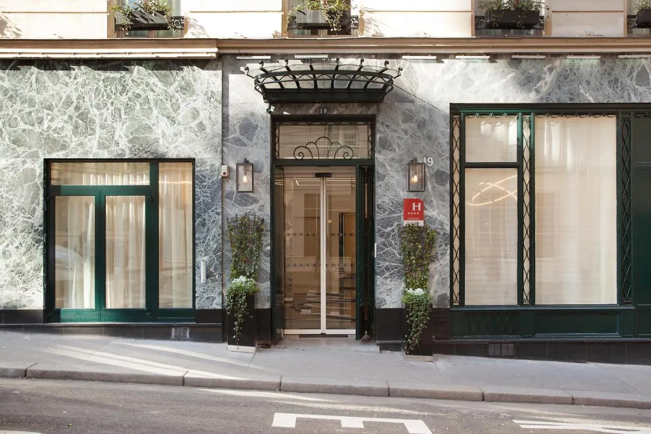Hotel Grand Saint Michel Paris