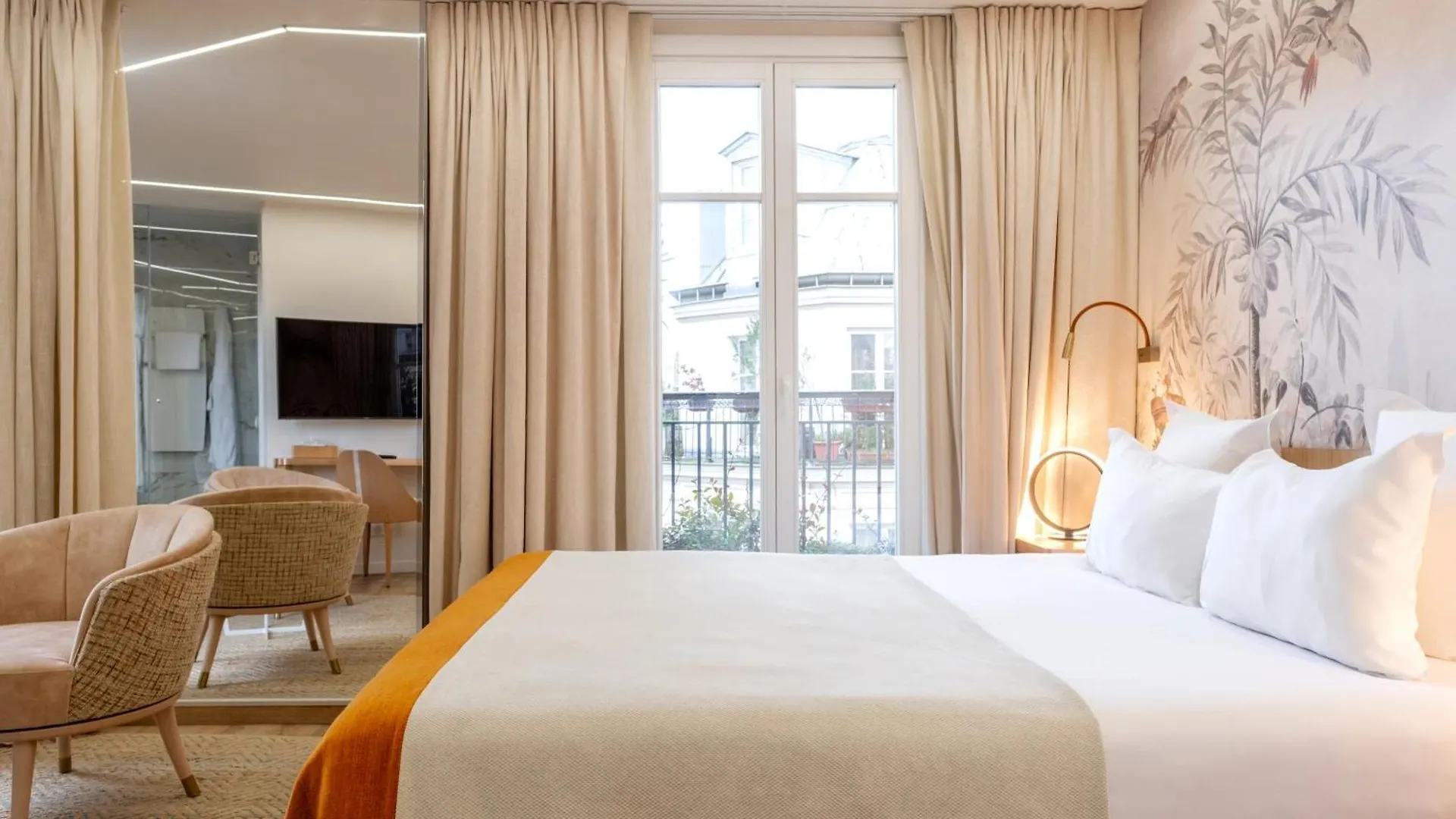 Grand Saint Michel 4* Paris