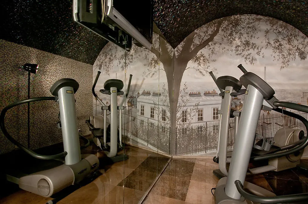 Hotell Grand Saint Michel 4*